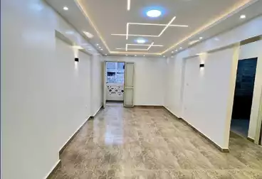 Apartments For sale - 3 rooms - floor 7