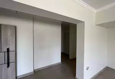 Apartments For sale - 3 rooms - floor 4