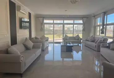 فلل للبيع - 7 غرف