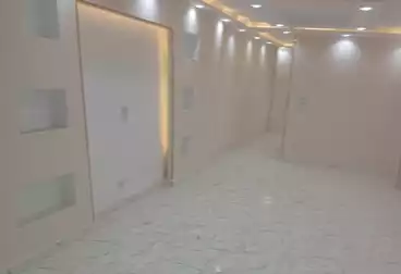 Apartments For rent - 3 rooms - floor 8