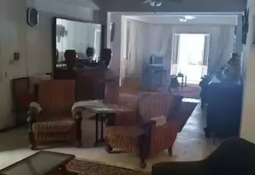 Garden Villa For sale - 8 rooms
