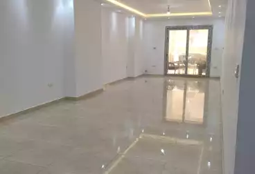 شقق للبيع - 3 غرف - بالدور 1
