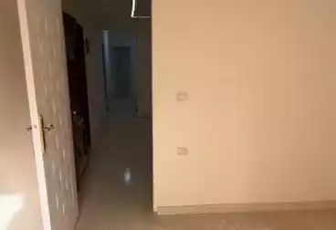 Apartments For sale - 3 rooms - floor 8