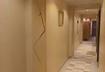 Apartments For sale - 3 rooms - floor 8