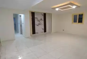 Apartments For sale - 3 rooms - floor 1