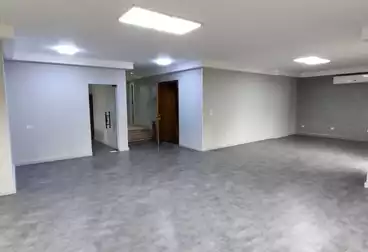 Administrative For rent - 6 rooms - floor 3