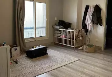 Apartments For rent - 3 rooms - floor 10