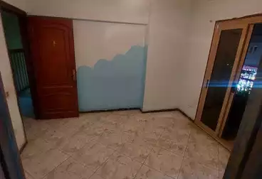 Apartments For sale - 3 rooms - floor 1
