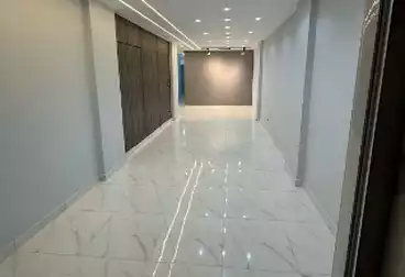 Apartments For sale - 2 rooms - floor 4