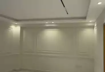 Apartments For sale - 3 rooms - floor 2