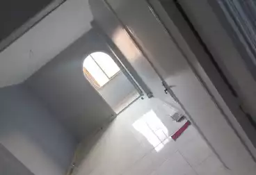 Apartments For rent - 3 rooms - floor 5