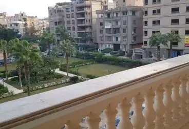 Apartments For rent - 5 rooms - floor 3