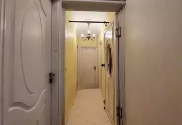 Apartments For sale - 3 rooms - floor 4