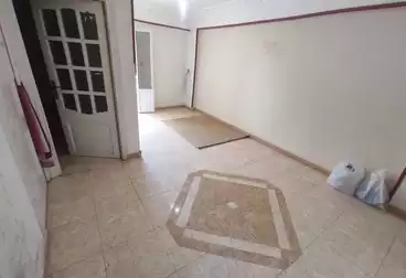 Apartments For sale - 2 rooms - floor 11