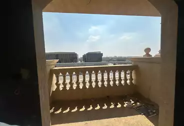 Apartments For sale - 4 rooms - floor 4