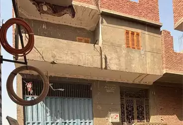 Building For sale - 3 rooms
