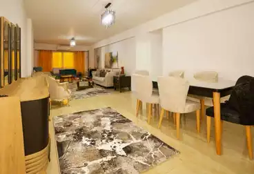 Apartments For sale - 3 rooms - floor 4