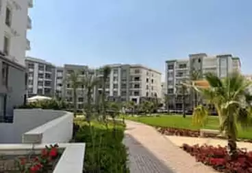 Apartments For sale - 4 rooms - floor 1
