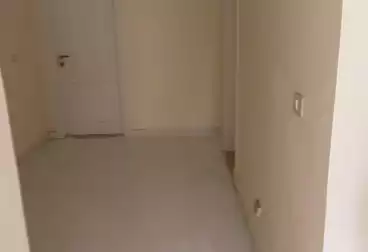 Apartments For sale - 3 rooms - floor 2