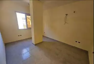 Apartments For rent - 3 rooms - floor 3
