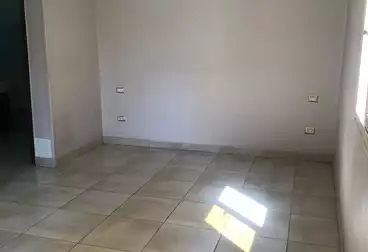 Apartments For sale - 3 rooms - floor 2