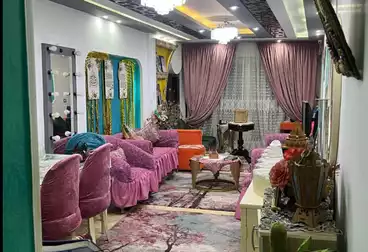 Apartments For sale - 2 rooms - floor 2