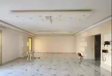 Apartments For sale - 3 rooms - floor 1