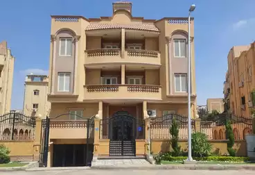 Apartments For sale - 3 rooms - floor 2
