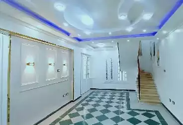 دوبلكس للبيع - 2 غرف - بالدور 5