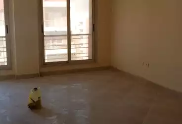 Apartments For rent - 3 rooms - floor 6