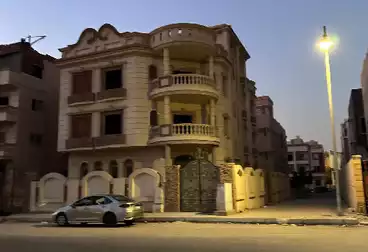 Apartments For sale - 3 rooms - floor 2