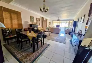 Apartments For sale - 3 rooms - floor 4