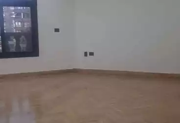 إداري للإيجار