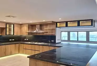 Apartments For sale - 4 rooms - floor 6