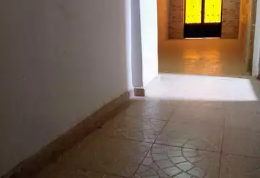 Apartment with Garden For sale - 5 rooms - floor 1