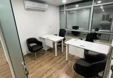 Administrative For rent - 5 rooms - floor 5