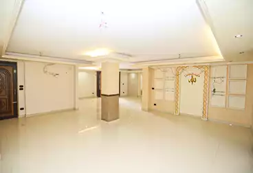 Apartments For rent - 3 rooms - floor 9