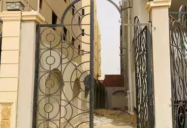 Duplex with Garden For sale