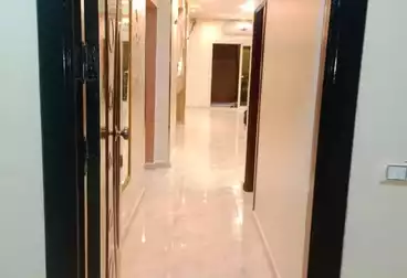 عقارات للبيع - 3 غرف - بالدور 2