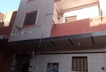 منزل / بيت للبيع - 2 غرف