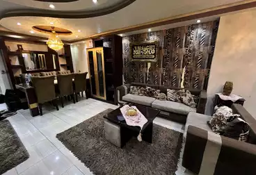 Furnished Apartment For rent - 3 rooms - floor 10