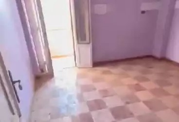 Apartments For sale - 2 rooms - floor 5