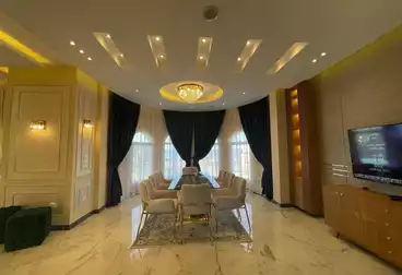 فلل للبيع - 7 غرف