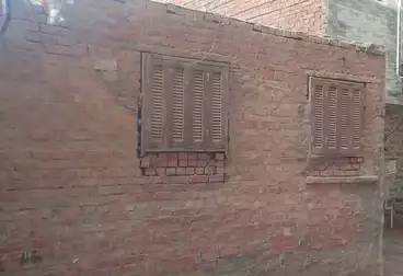 House / Home For sale - 3 rooms