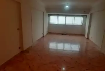 Apartments For sale - 2 rooms - floor 5