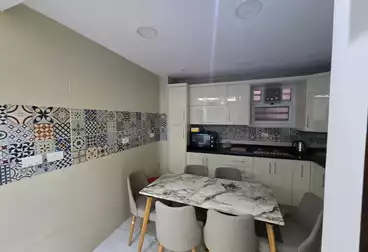 Apartment with Garden For sale - 4 rooms - floor 0