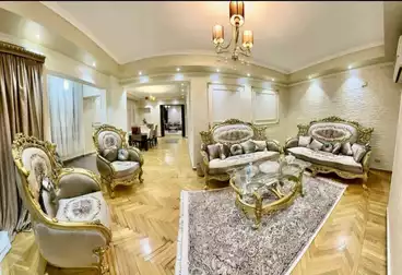 Apartments For sale - 3 rooms - floor 1