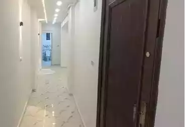 Apartments For sale - 2 rooms - floor 2