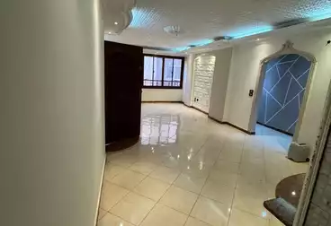 شقق للإيجار - 3 غرف - بالدور 11