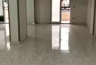 شقق للإيجار - 3 غرف - بالدور 0